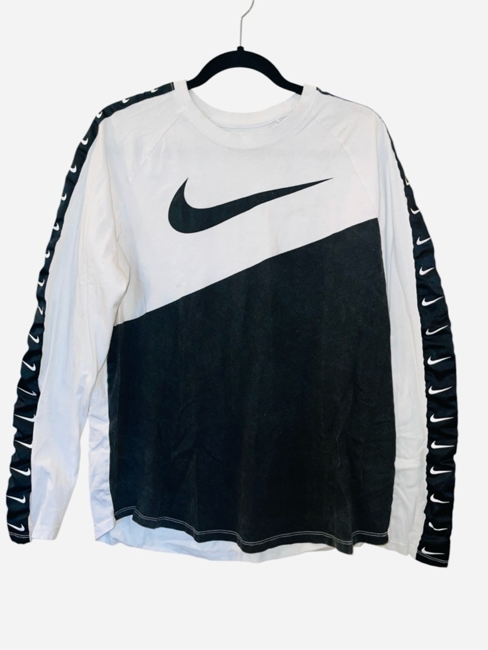 Nike Shirt Mens Large Black White Swoosh Cotton Raglan Sleeve Crew Neck Pullover